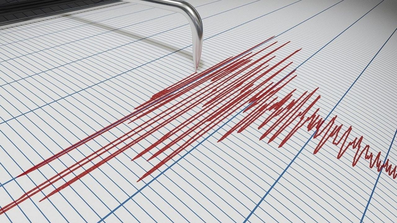 Ege’de deprem sayısı 400’ü geçti! 3 profesör uyarılarda bulundu